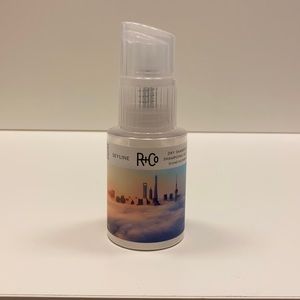 R+Co Dry Shampoo